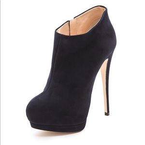 Giuseppe Zanotti Eva Ankle Platform Booties